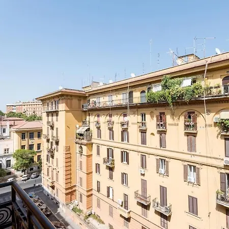 Vatican Comfortable Sunny *