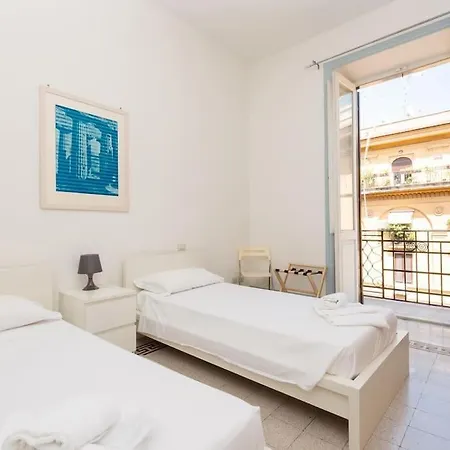 Vatican Comfortable Sunny Roma