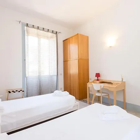 Vatican Comfortable Sunny Apartamento