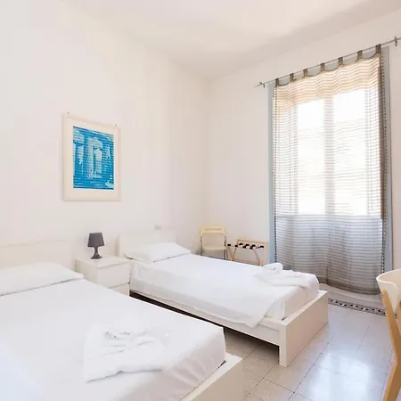 Vatican Comfortable Sunny Apartamento